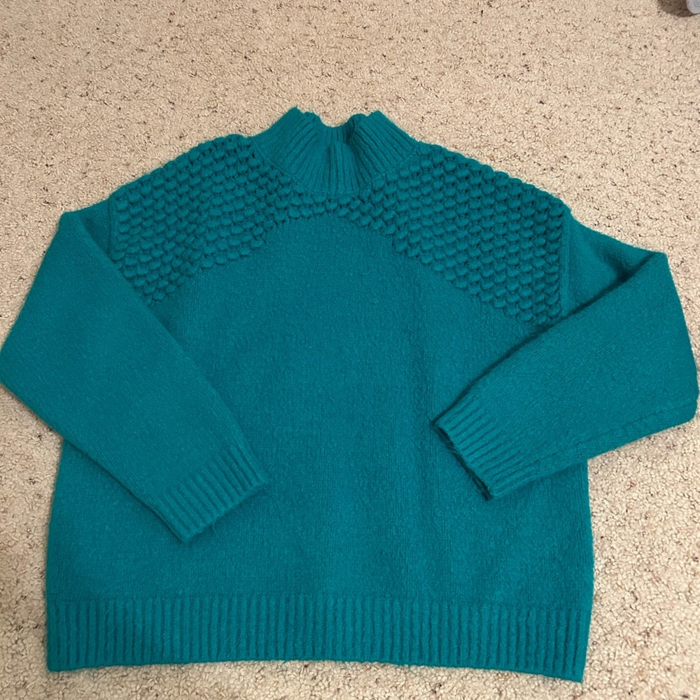 Women's Kelley Green Sweater
